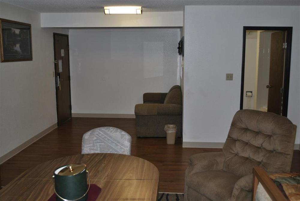 Waconia Inn And Suites Room photo